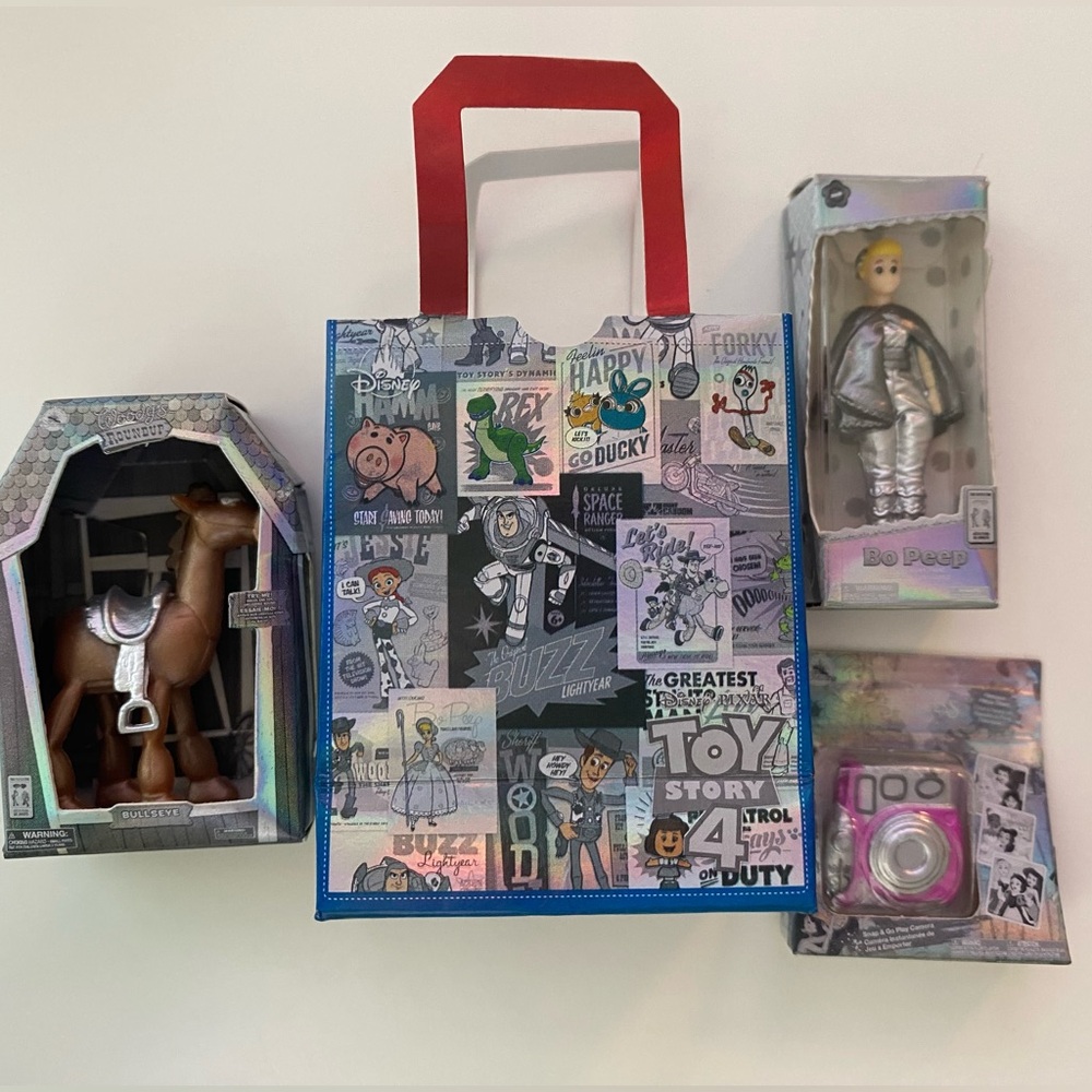 Disney Zuru Mini Brands Lot